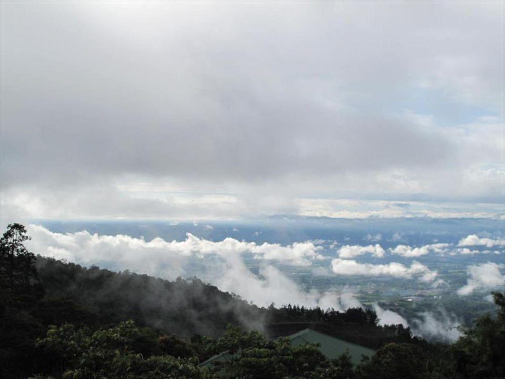 Manis Manis Rooftop Of Borneo Resort Keningau Екстериор снимка