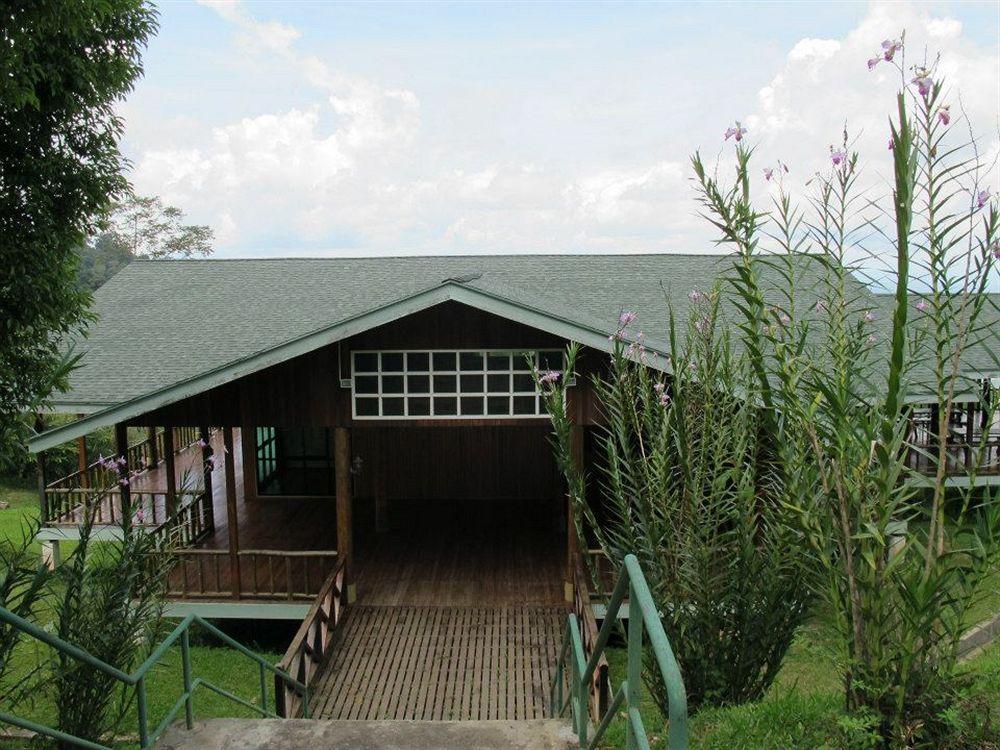 Manis Manis Rooftop Of Borneo Resort Keningau Екстериор снимка